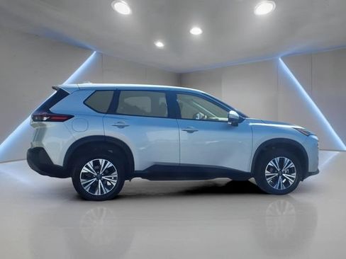 Used 2023 Nissan Rogue SV AWD/4WD image 20