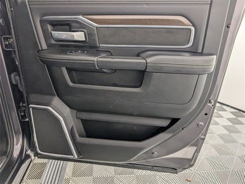 Certified 2022 RAM 3500 Laramie image 34