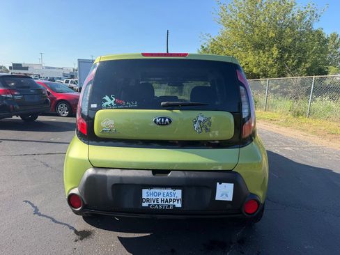 Used 2016 Kia Soul FWD image 7
