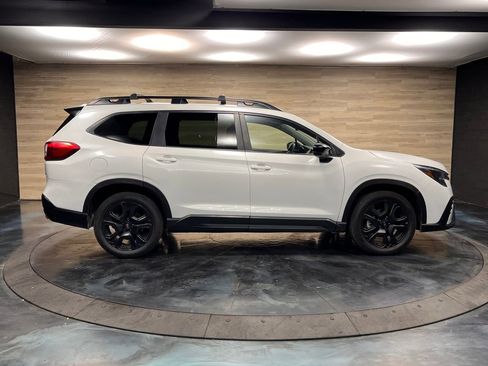 Used 2024 Subaru Ascent Onyx Edition AWD/4WD image 12