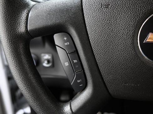 Used 2023 Chevrolet Express 2500 w/ Driver Convenience Package image 13