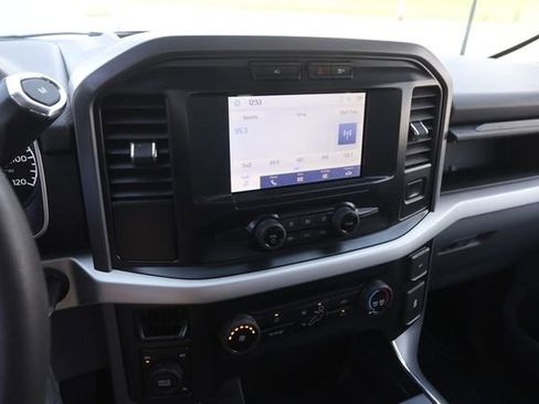 Used 2022 Ford F150 XLT AWD/4WD image 14