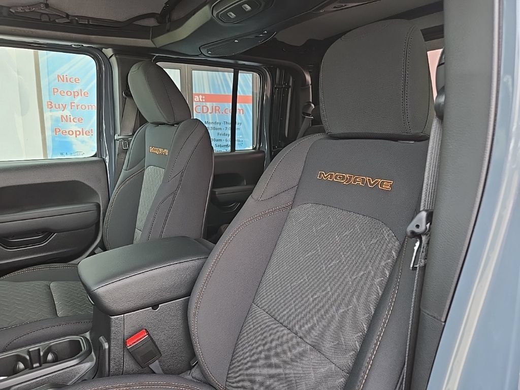 New 2026 Jeep Gladiator Mojave AWD/4WD image 39