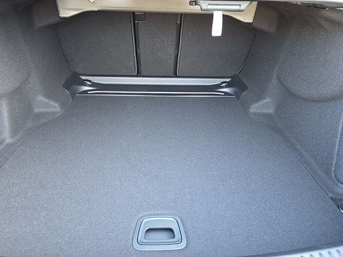 New 2026 Mercedes-Benz E 350 4MATIC image 30