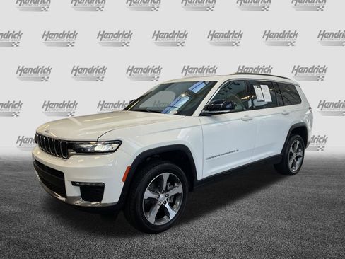 Used 2025 Jeep Grand Cherokee L Limited AWD/4WD image 6
