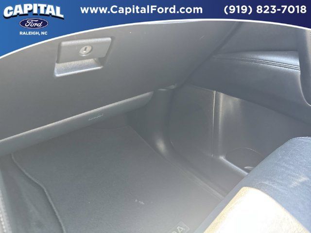 Used 2022 Nissan Armada SL w/ Captain's Chairs Package AWD/4WD image 28