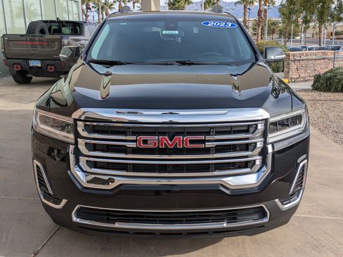 Certified 2023 GMC Acadia SLE w/ Driver Convenience Package image 8