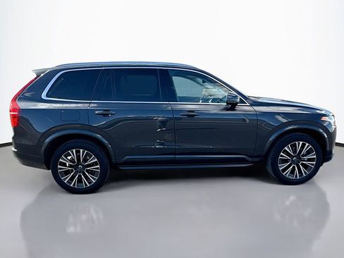 Used 2022 Volvo XC90 T6 Momentum w/ Climate Package image 15