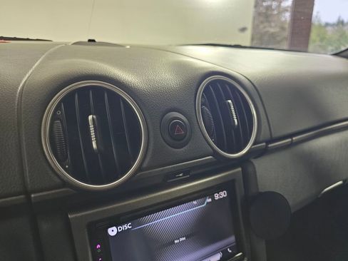 Used 2005 Porsche Boxster Base image 23