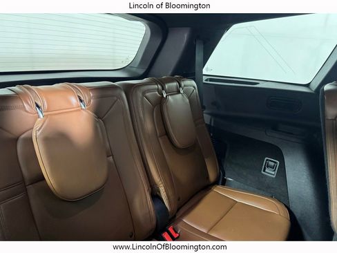 Used 2021 Lincoln Aviator Reserve w/ Equipment Group 210A AWD/4WD image 22