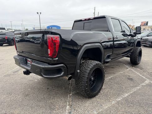 Used 2022 GMC Sierra 2500 Denali w/ Denali Black Diamond Edition AWD/4WD image 5