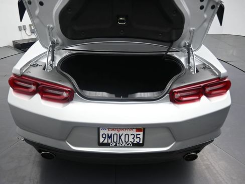 Used 2019 Chevrolet Camaro LT image 16