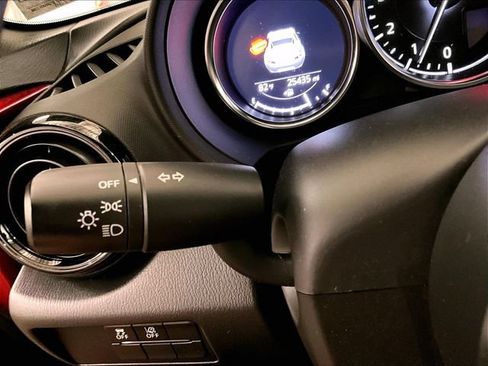Used 2022 MAZDA MX-5 Miata Club RWD image 28