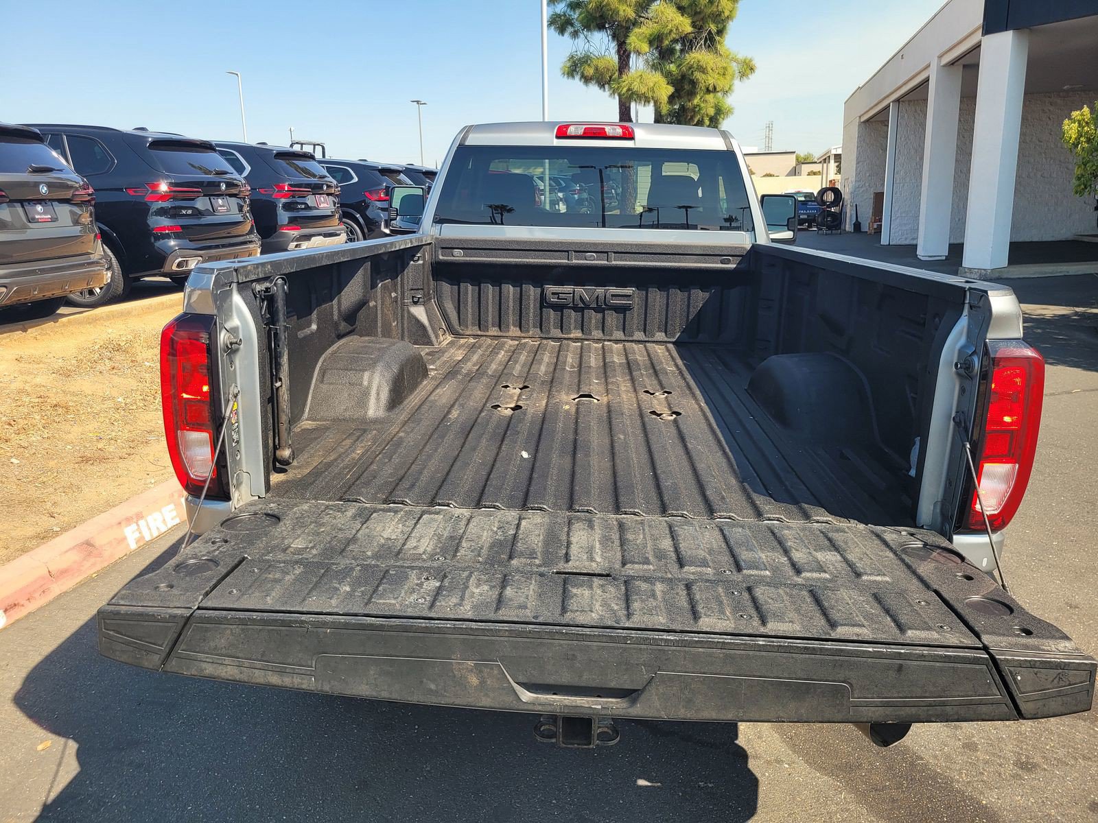 Used 2024 GMC Sierra 3500 SLE w/ SLE Convenience Package AWD/4WD image 7