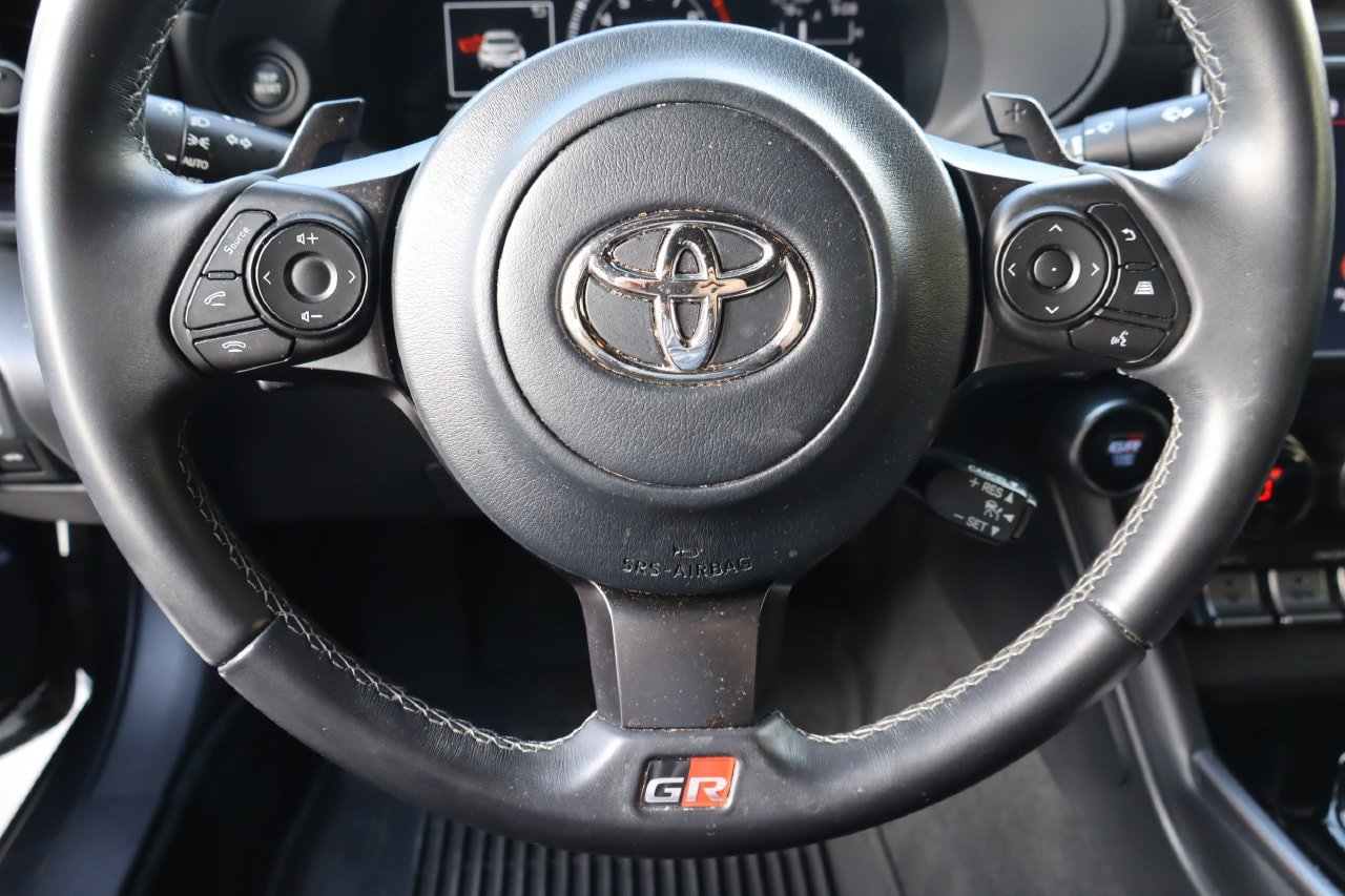 Used 2022 Toyota GR86 Premium w/ ALL Weather Mat Package (TMS) RWD image 10