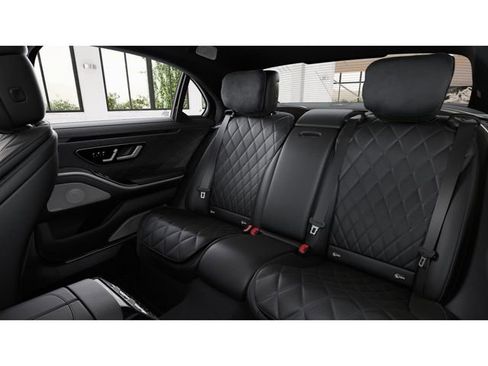 New 2026 Mercedes-Benz S 580 4MATIC Sedan image 5