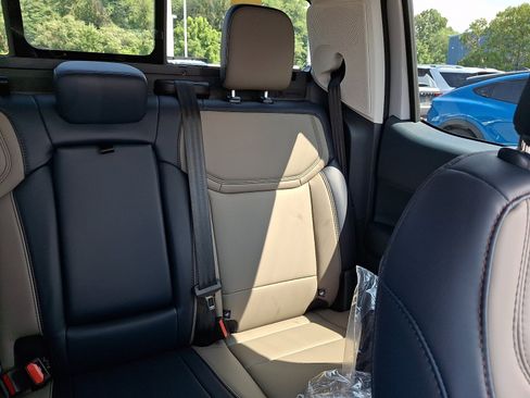 New 2026 Ford Maverick Lariat AWD/4WD image 12
