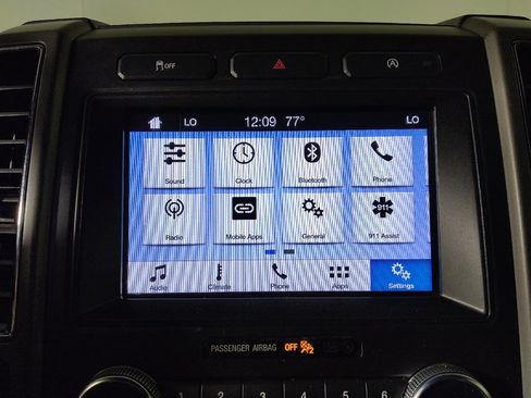 Used 2019 Ford Expedition XLT w/ Equipment Group 201A RWD image 25