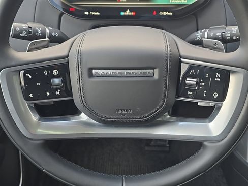 New 2025 Land Rover Range Rover SE image 13