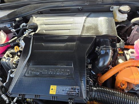 Used 2022 Hyundai Ioniq SE image 19