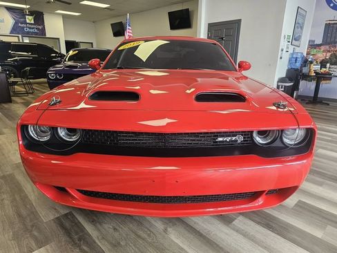 Used 2019 Dodge Challenger SRT Hellcat Redeye RWD image 2