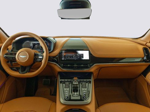 New 2026 Aston Martin DBX 707 image 31