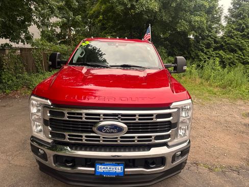 Used 2023 Ford F350 XLT w/ Snow Plow/Camper Package AWD/4WD image 21