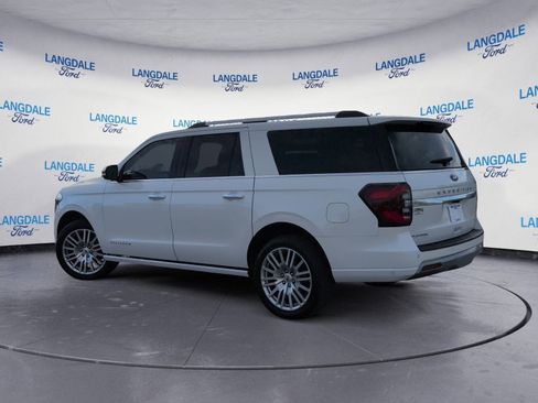 Used 2024 Ford Expedition Max Platinum image 9