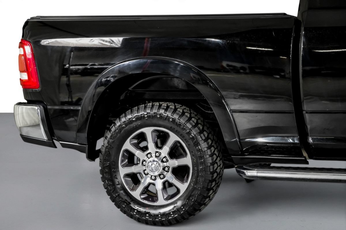Used 2022 RAM 3500 Limited AWD/4WD image 6
