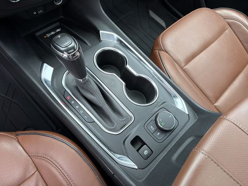 Used 2020 Chevrolet Traverse High Country FWD image 29