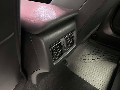 Used 2025 Toyota Camry SE w/ Convenience Package FWD image 14