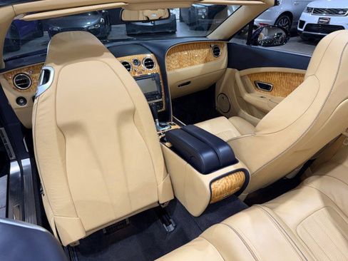 Used 2012 Bentley Continental GT w/ Convenience Specification Pkg image 66