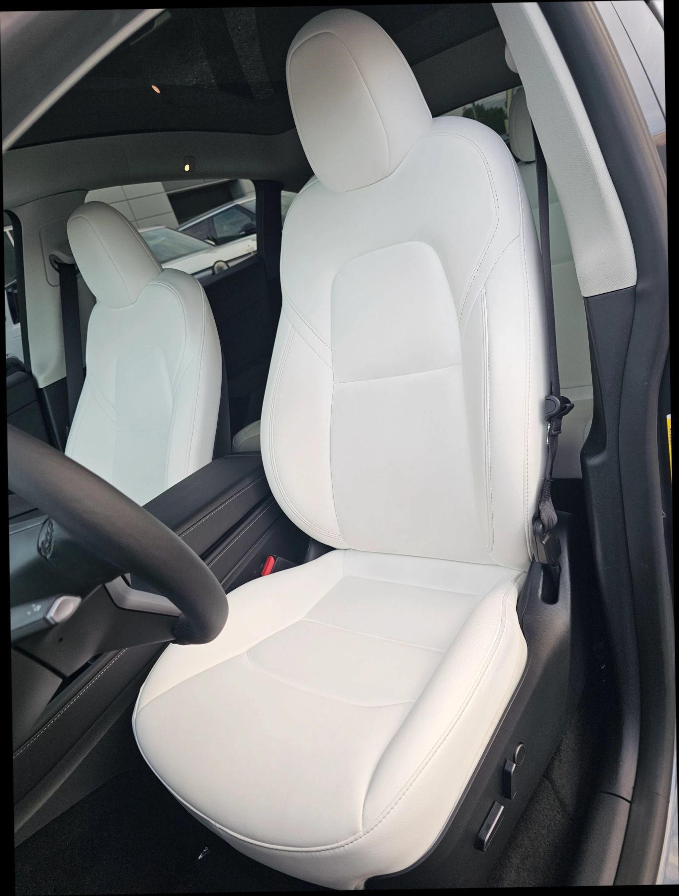 Used 2023 Tesla Model Y Performance AWD/4WD image 10