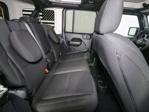 Used 2023 Jeep Wrangler Unlimited w/ Cold Weather Group AWD/4WD image 20