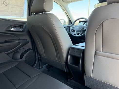 New 2026 Chevrolet Trax ACTIV w/ Driver Confidence Package FWD image 12