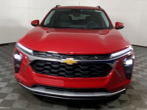 New 2026 Chevrolet Trax LT w/ Driver Confidence Package image 4