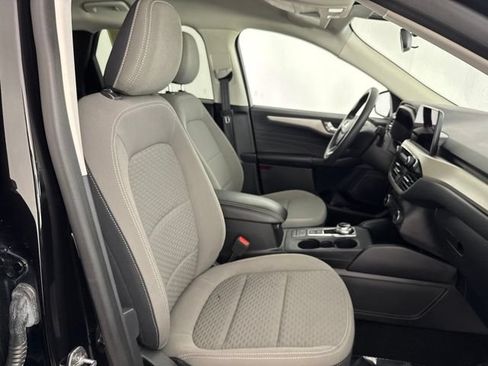 Used 2021 Ford Escape SE FWD image 20