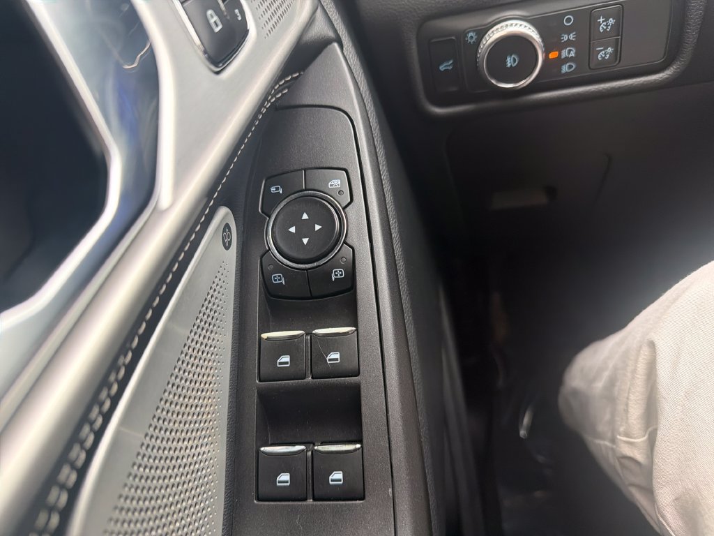 Used 2020 Ford Explorer ST w/ Premium Technology Package AWD/4WD image 23