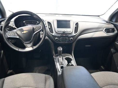 Used 2021 Chevrolet Equinox LT image 12