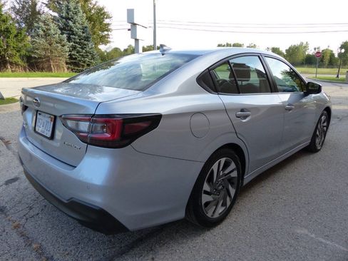 Used 2024 Subaru Legacy Limited AWD/4WD image 11