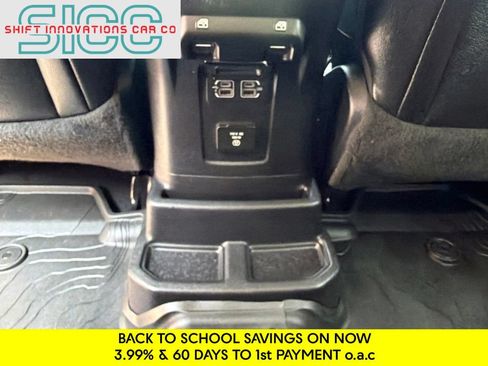 Used 2019 Jeep Wrangler Unlimited Sahara AWD/4WD image 23