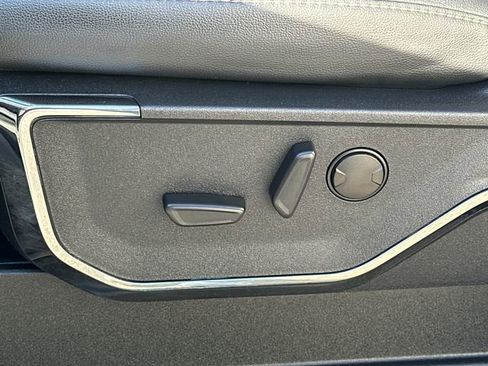 Certified 2024 Ford F350 Lariat w/ FX4 Off-Road Package image 39