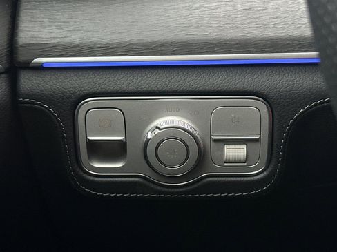 New 2026 Mercedes-Benz GLS 450 4MATIC image 28