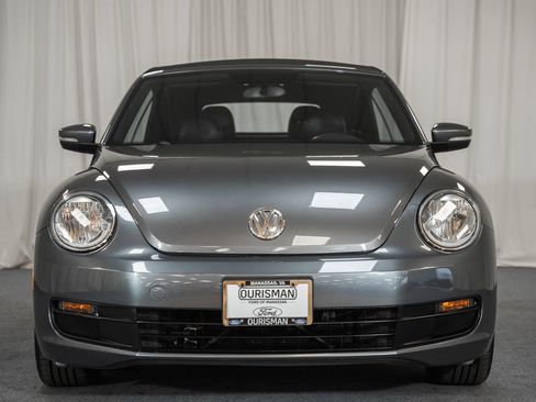 Used 2014 Volkswagen Beetle 2.5 image 2