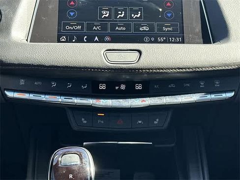 Used 2023 Cadillac XT4 Sport image 17