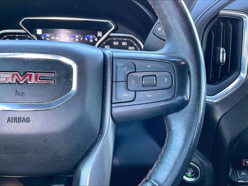 Used 2020 GMC Sierra 1500 AT4 w/ AT4 Premium Package image 11