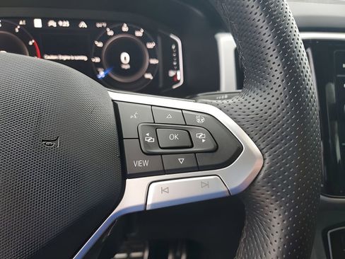 Used 2023 Volkswagen Atlas Cross Sport SEL Premium R-Line image 34