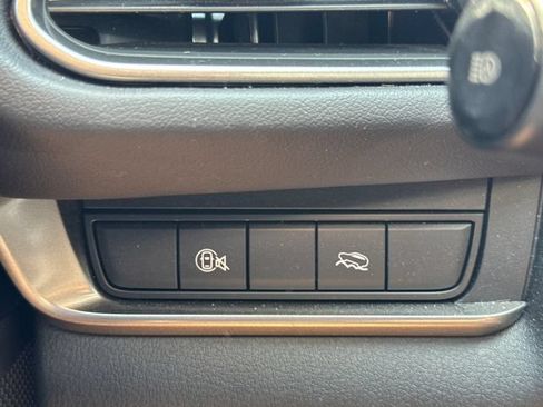Used 2025 MAZDA CX-30 AWD 2.5 S w/ Select Sport Pkg image 24