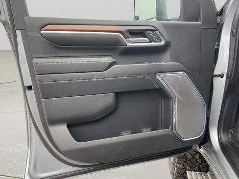 Used 2024 GMC Sierra 2500 Denali w/ Denali Reserve Package image 23