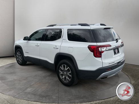 Used 2023 GMC Acadia SLT AWD/4WD image 5
